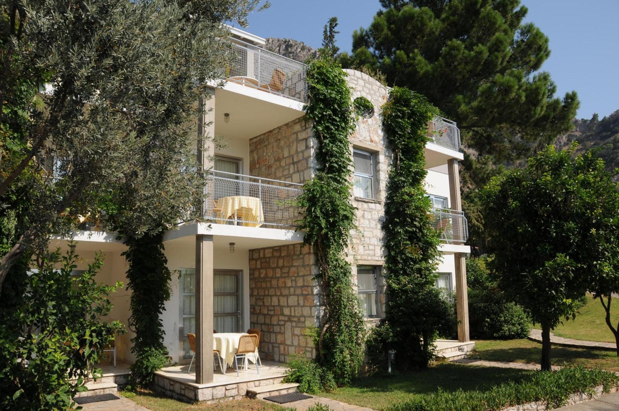 Loryma Resort Hotel Turunc Exterior photo